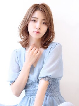 オーロ 宝塚店(ORO) マロンベージュ外ハネミディアムヘア