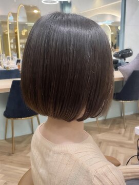 ロンドプランタン 恵比寿(Lond Printemps) 髪質改善で更にまとまりやすい大人ボブヘアへ/カーキベージュ
