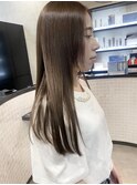 チャコールベージュ