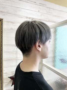 エム インターナショナル 白岡 キュート(EMU international CUTE) マッシュグレージュヘア