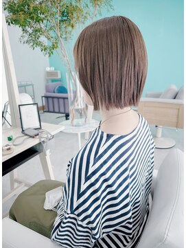 ユーフォリア(Euphoria.) ユーフォリア大人可愛いラベンダーカラーボブ