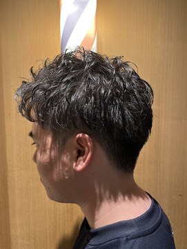 プレミアムバーバー 表参道店(PREMIUM BARBER produce by HIRO GINZA) 形状記憶パーマ×アップバンクショート