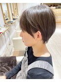 耳かけマッシュショート