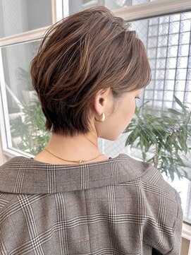 ミリア(MILIA) 20代30代40代大人マッシュショート