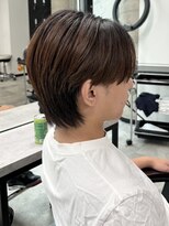 イーラ(era)&nbsp;センターパート　ウルフ　メンズマッシュ　ニュアンスパーマ