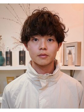 オルセン(OLSEN) シャドウマッシュ シャドウパーマ