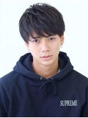 横顔キマるマッシュヘア