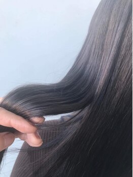 アズーリ ビューティ ワークス(AZZURRI Beauty Works)の写真/長野県希少！髪にも頭皮にも優しい！低刺激で高品質・高成分の“天然小麦粉カラー”で美しく上品な艶髪へ◎