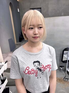 クリム(qulim) ブリーチ/ブリーチカラー/ダブルカラー/ハイトーンカラー