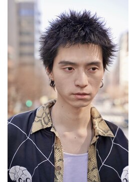 クロムトウキョウ ザ バーバー 新宿本店(CHROM TOKYO the Barber) スパイキーショート