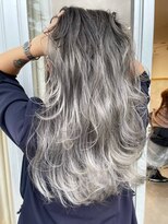 ディーバ 銀座(D.I.E.V.A)&nbsp;10代20代30代艶ロングレイヤーホワイトグレージュバレイヤージュ