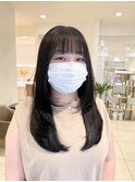 黒髪でもかわいいレイヤーカット