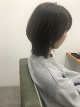 ジュノ 花ヶ島店(Juno) 顔まわりをマッシュに切り込んだレイヤーボブ。