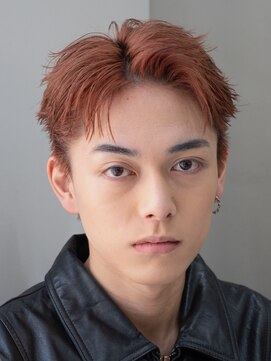 フィフス 仙台(fifth) 仙台長め刈り上げスパイキーショートハイトーンブリーチカラー