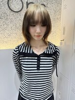 オプス 大名店(Ops)&nbsp;☆ホワイトブロンドルーツカラー×レイヤーボブ