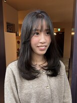 ヨーク(YOKE)&nbsp;レイヤーカット/オリーブグレージュ/前髪カット