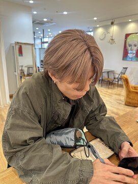 ルッツ(Lutz. hair design) milk tea beige 0413