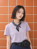 ヘアーサロン 6(hair salon)&nbsp;センターパート切りっぱなしボブ