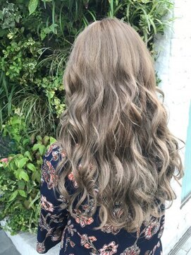 アンク クロス 関内店 ヌーディグレージュ　【mifuyu】