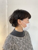 カゼ ダイカンヤマ Kaze DAIKANYAMA&nbsp;20代30代40代50代耳掛けパーマショート