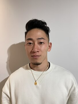 リバレッジ 広尾(Leverage) 外国人風かき上げスタイル