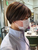 ヘアーアンドメイク ビス(HAIR&MAKE bis) 1番旬なショート☆みみかけ丸みショート☆ももこ