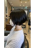 ショートボブ