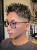 1118ハイライトグレージュハイトーンカラー刈り上げ短髪ショート