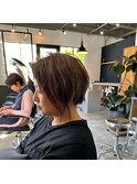 前下がり刈り上げショートボブ