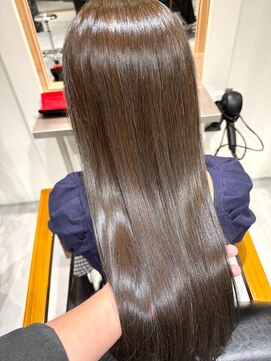 チョビー 銀座(chobii) 西/グレージュアッシュ/艶髪/髪質改善/透明感/ヘルシーカラー