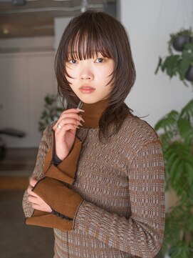 サロン シー(salon sea) salon sea とわ　柔らかい動きがあるウルフレイヤー