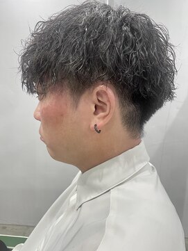 MEN’S HAIR/ツイストスパイラルパーマ/刈り上げマッシュ/松戸駅