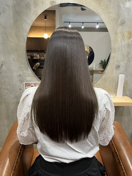 ノエル ヘアー アトリエ(Noele hair atelier)の写真/"TOKIOトリートメント"でしっかり髪を保湿しながら内部にたっぷりの栄養補給!毛先まで潤う理想の美髪に♪