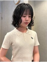 リタ(Lita.)&nbsp;切りっぱなしウェーブボブ/黒髪ボブ/抜け感/前髪【新保/青江】