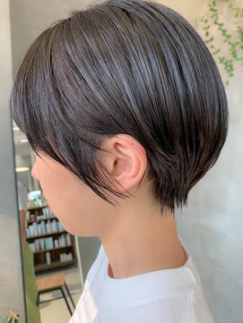 テトヘアー(teto hair) マッシュショート、前下がりショート、丸みショート、ネイビー