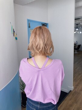 リマイル(remile) 内巻きも外ハネもできるボブ