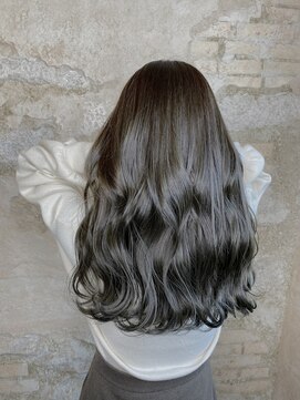 リーン(LEEN) フェザーロング ヘーゼルグレージュ  【LEEN】