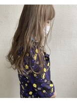 チーカ(chica) くすみアッシュベージュ