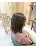 脱白髪染めハイライト 外ハネオリーブ