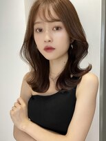 フォンズ(FONS)&nbsp;上品華やか韓国ヘアくびれヘア 艶カラー顔まわりカット 20代30代