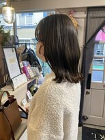 スアバイキキ(SuA by kiki.)&nbsp;レイヤーボブ/外ハネボブ/大人ショート/ニュアンスカラー[千葉]