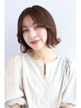 エクリフルール(equri fleur) 【目黒】20代 30代 外ハネボブ #イルミナカラー #水素カラー