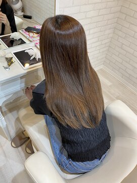 マーリャヘアー(mallia hair) レイヤースタイルレイヤーカットロングレイヤー小顔スタイル
