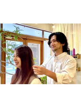 あなたの髪質や骨格を見極めて、あなたの魅力を引き出すスタイルをご提案！複合メニューが1番人気です◎