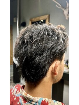 ユーゼンイーストサイドテラスホットヘアー(YUZEN EAST SIDE TERRACE HOT HAIR) ブラピ風ショート