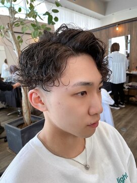 フラッグヘアー 博多駅前店(Flag HAIR) メンズ　ツイストスパイラル　ニュアンスパーマ　ヘッドスパ