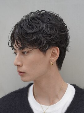 フィフス トウキョウ (fifth TOKYO) 渋谷メンズセンターパートマッシュシャドウパーマルーズパーマ