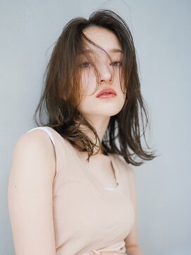 ギークス(GEEKS) 【GEEKS渋谷】ハッシュカット/ミディアムレイヤー/冬カラー/小顔