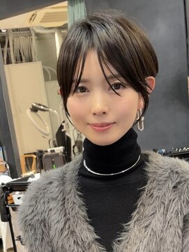 ロビー 青山(ROBBY) ショートヘア/前髪長め/大人ショート/小顔ショート/30代/40代