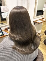シエン ホワイト(CIEN white)&nbsp;【浜松美容院】透け感たっぷり！オリーブグレージュ